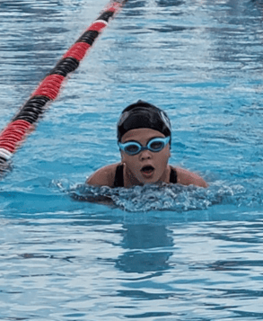 HCS girl student swimming.